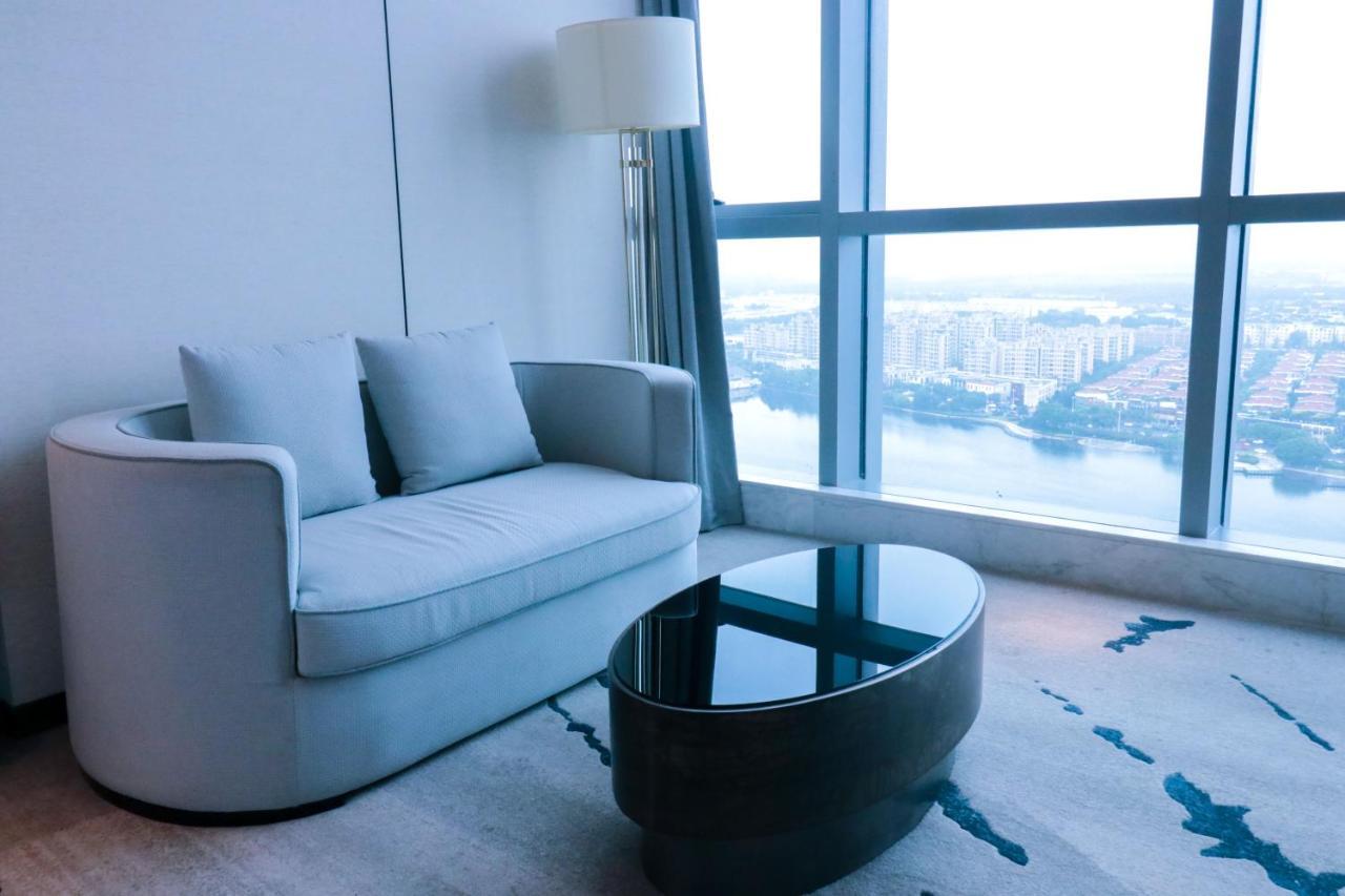מלון Xinta Wyndham Grand Suzhou Fenhu מראה חיצוני תמונה