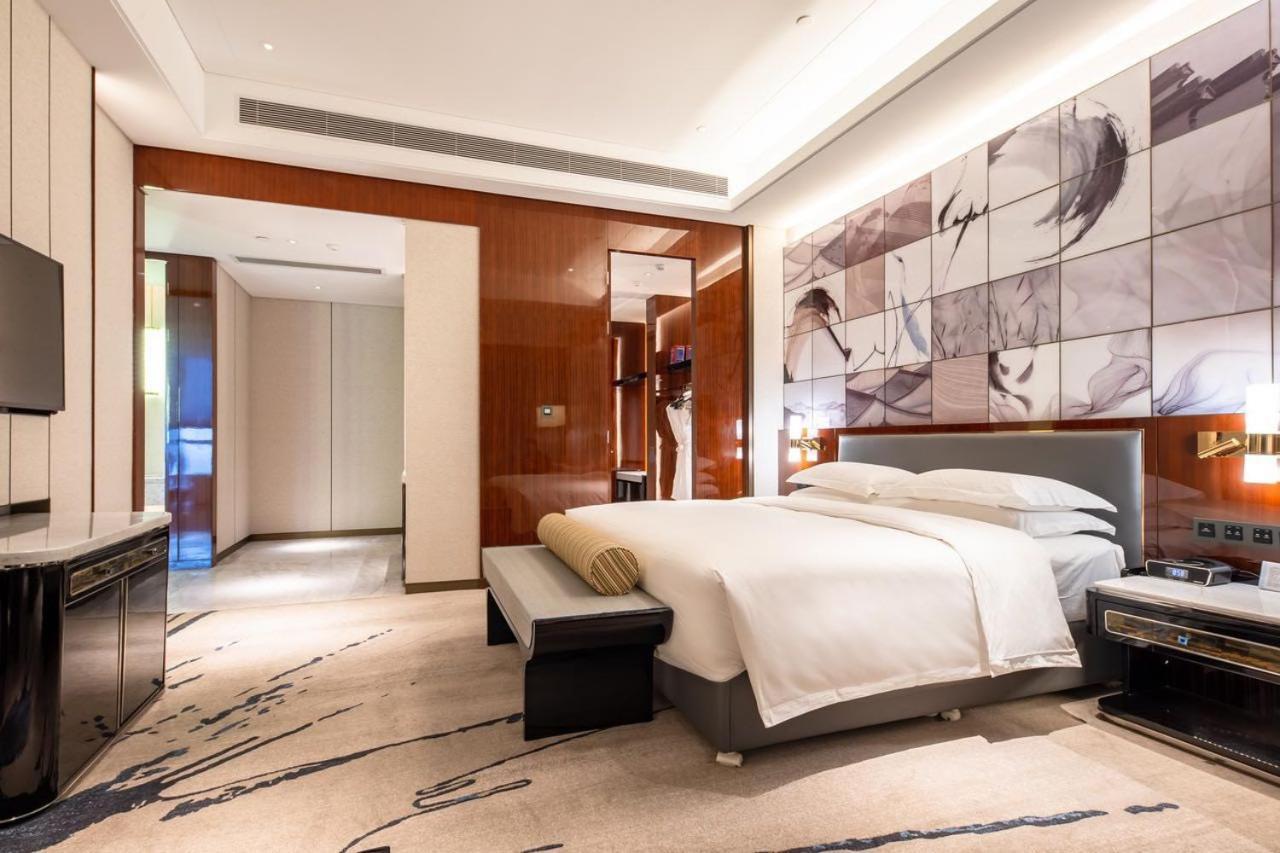 מלון Xinta Wyndham Grand Suzhou Fenhu מראה חיצוני תמונה